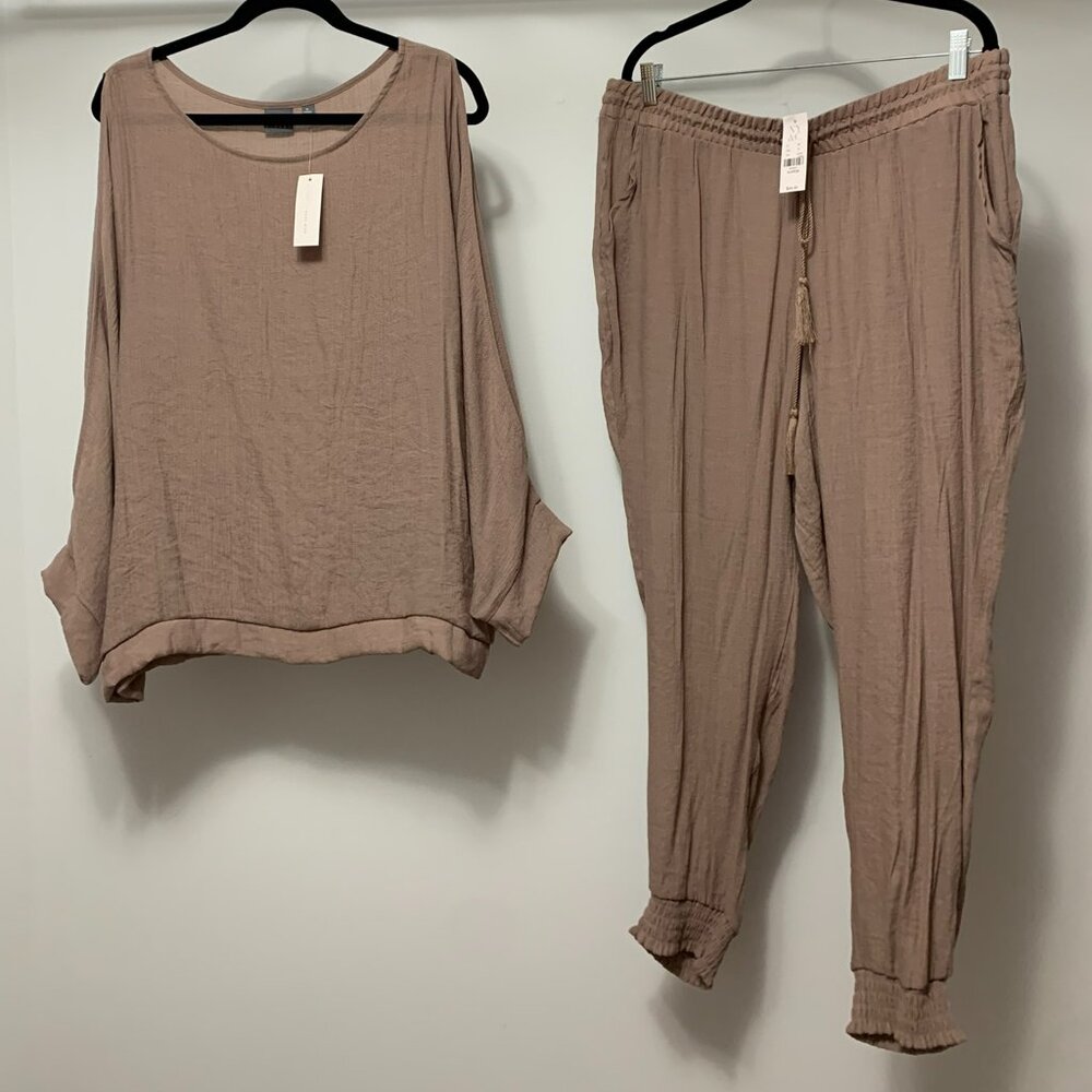 New York & Company (SoHo) Sand Linen Shirt and Jogger Set, XL NWT